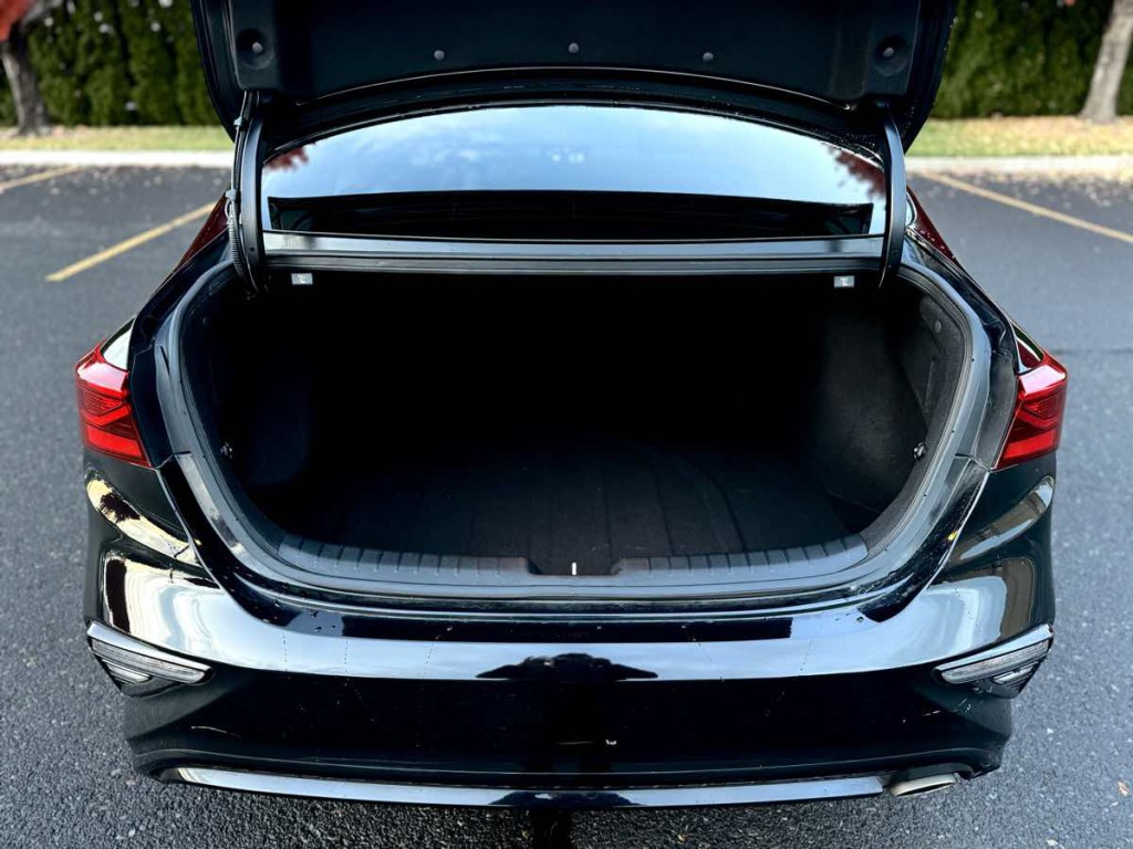 2019 Kia Forte Image 9