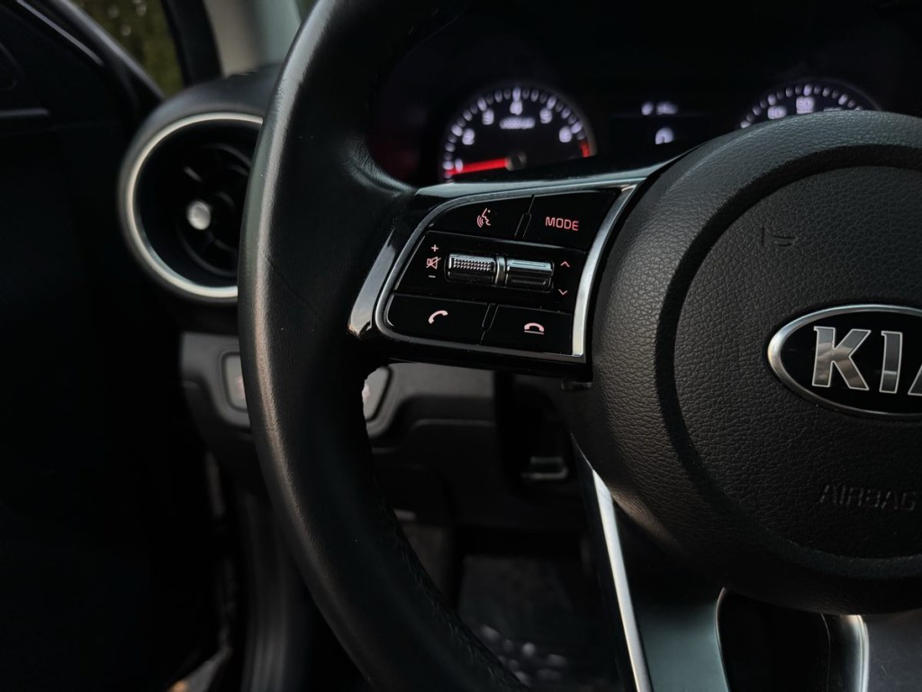 2019 Kia Forte Image 16