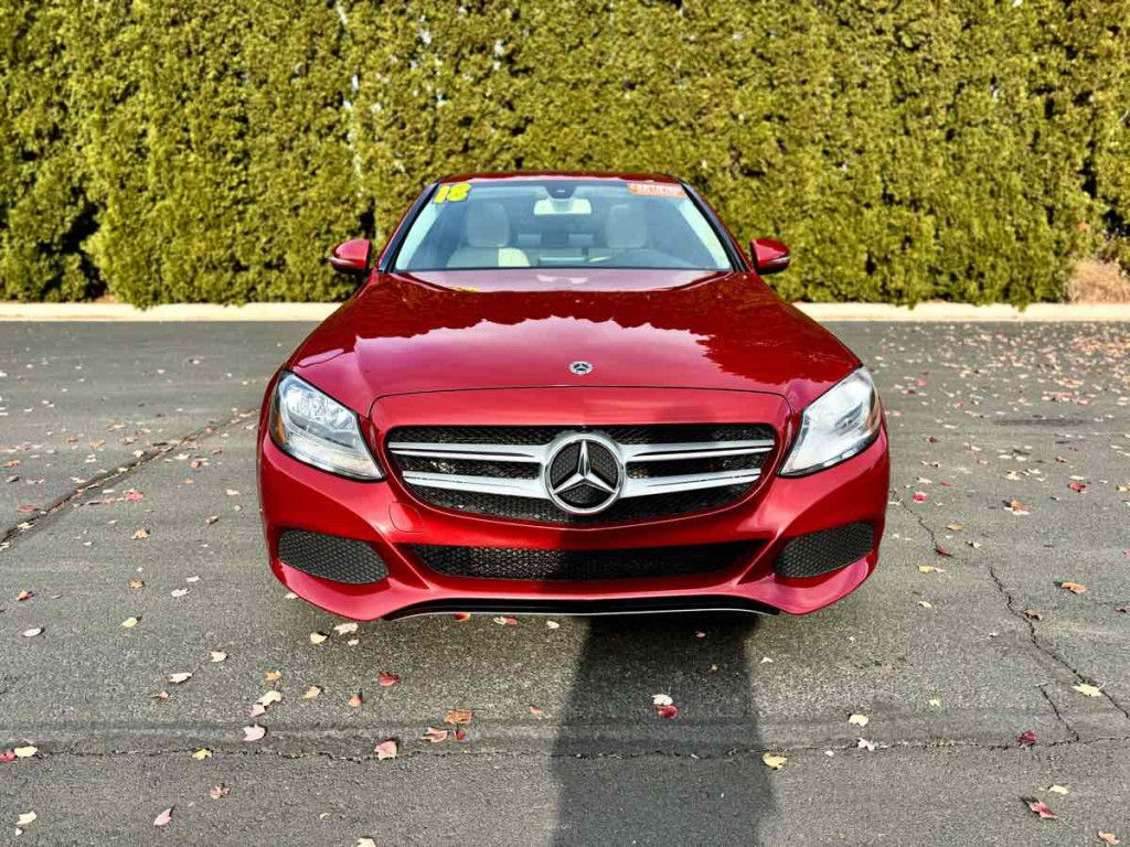 2018 Mercedes-Benz C-Class Image 2