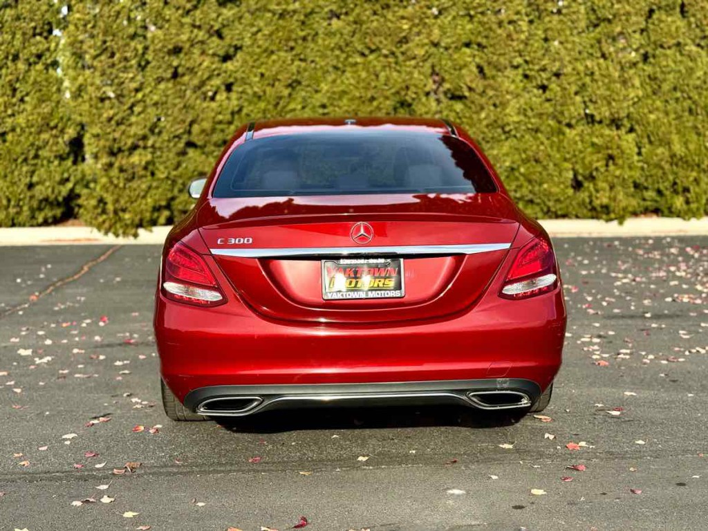 2018 Mercedes-Benz C-Class Image 8