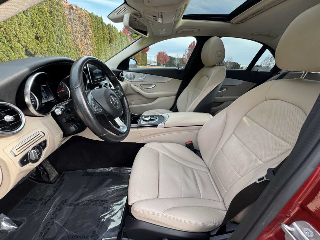 2018 Mercedes-Benz C-Class Image 11