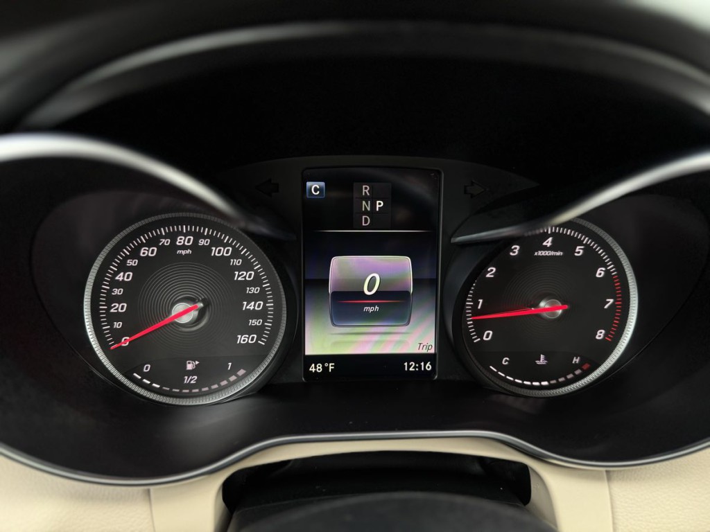 2018 Mercedes-Benz C-Class Image 19