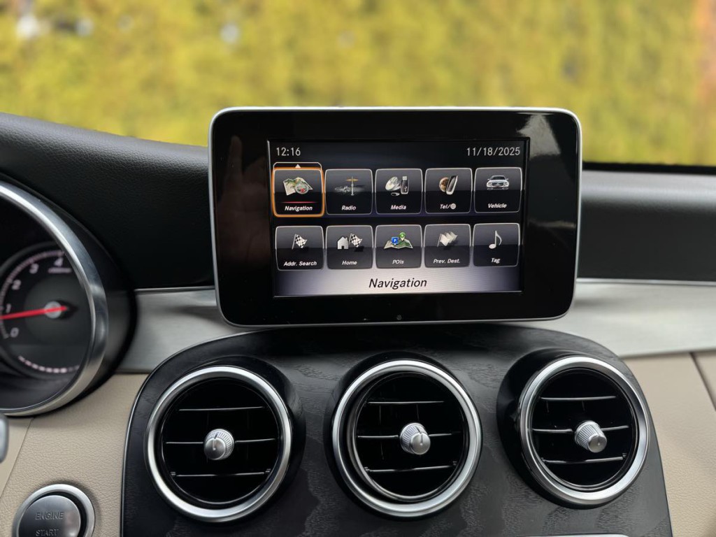 2018 Mercedes-Benz C-Class Image 20