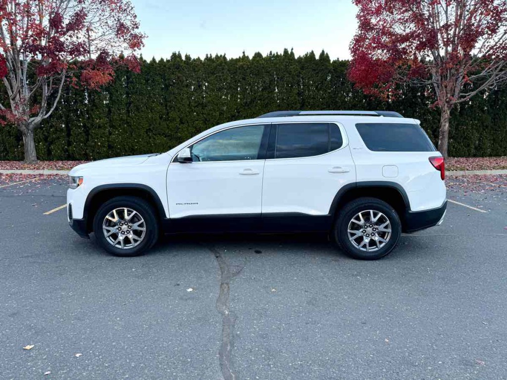 2020 GMC Acadia Image 8