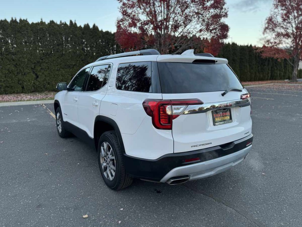 2020 GMC Acadia Image 10