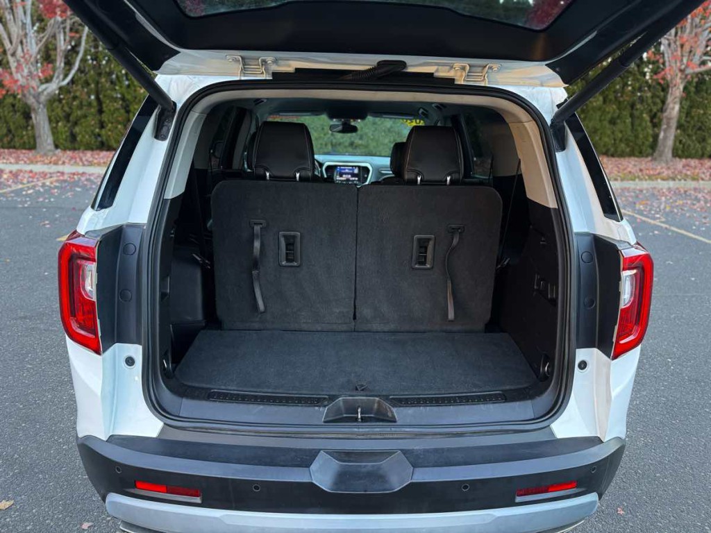 2020 GMC Acadia Image 12