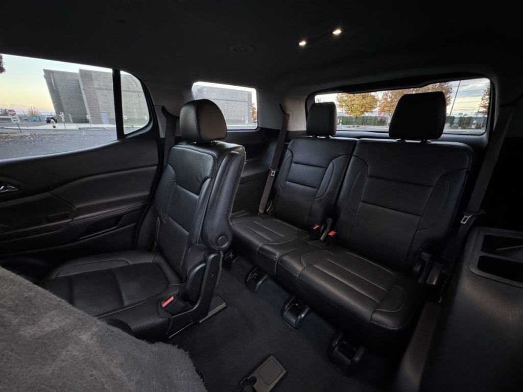 2020 GMC Acadia Image 19