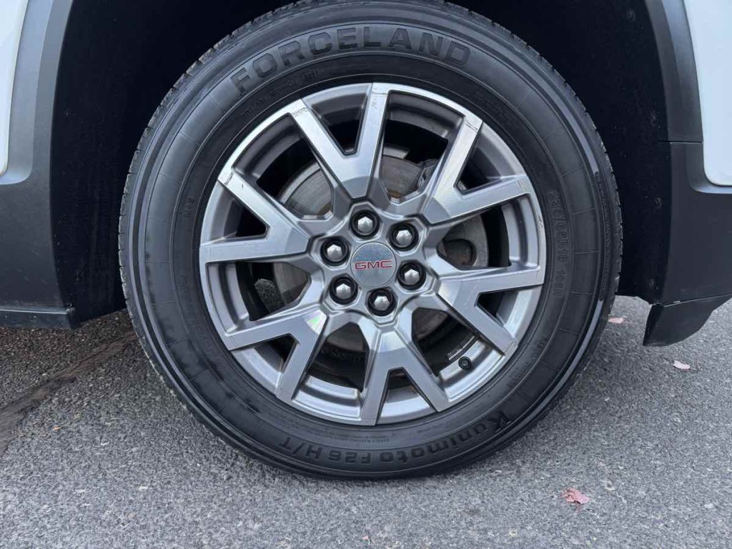 2020 GMC Acadia Image 26