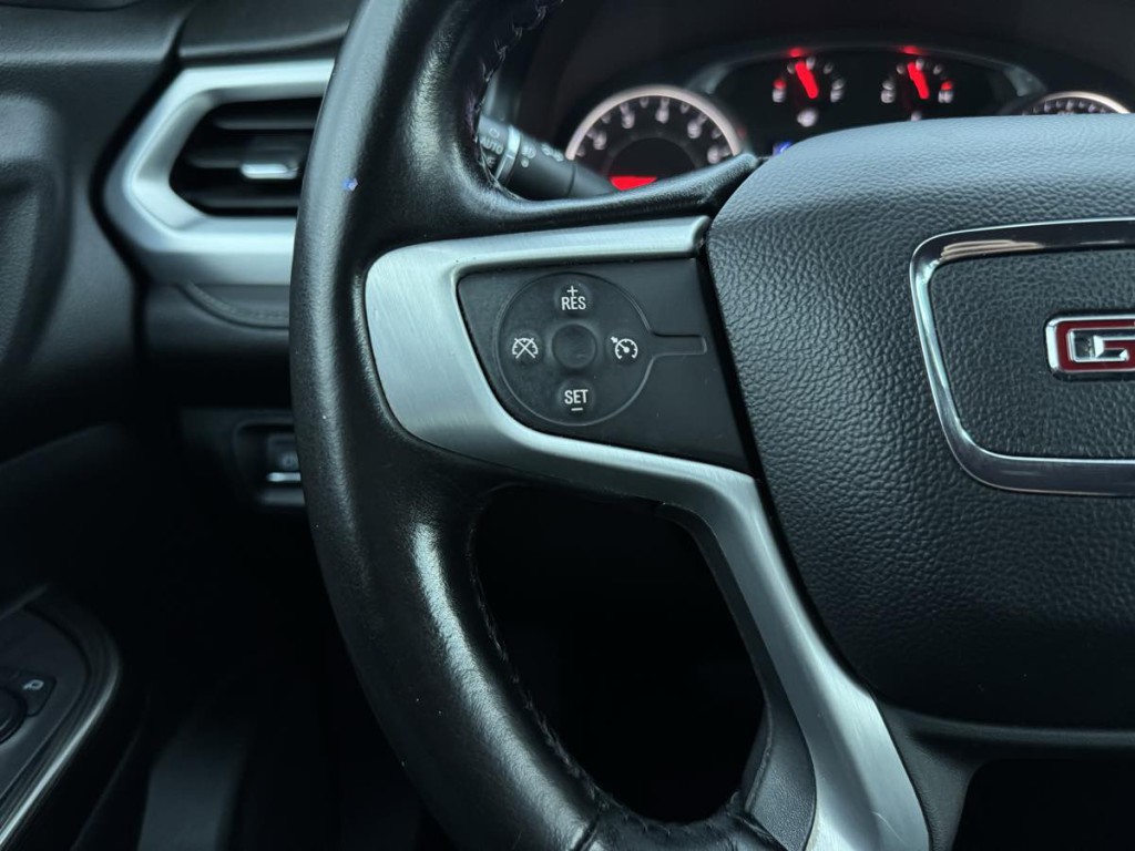 2020 GMC Acadia Image 28