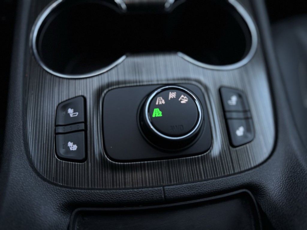 2020 GMC Acadia Image 33