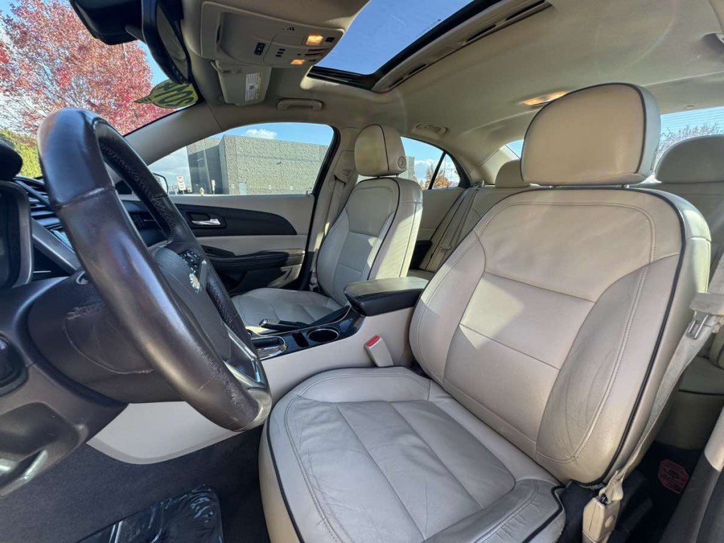 2014 Chevrolet Malibu Image 15