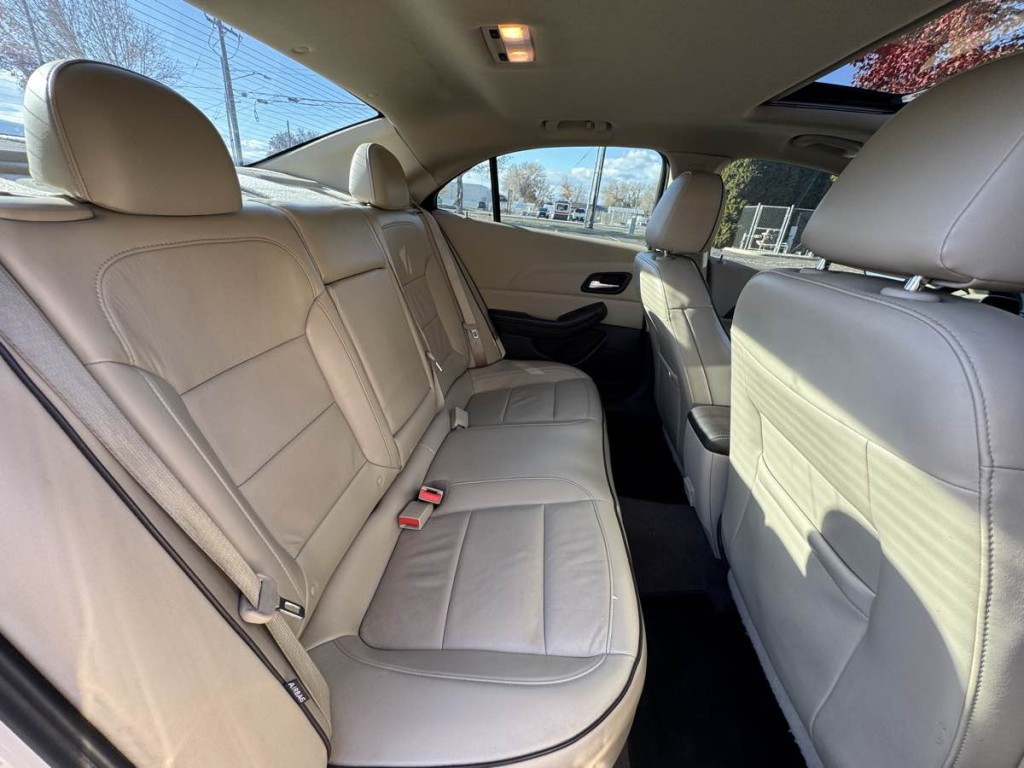 2014 Chevrolet Malibu Image 20