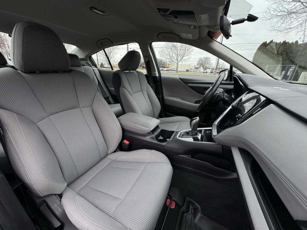 2022 Subaru Legacy Image 17