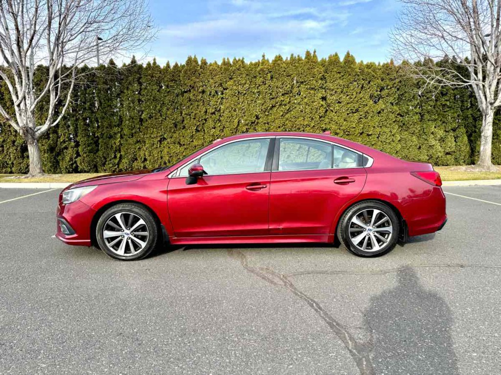 2018 Subaru Legacy Image 6