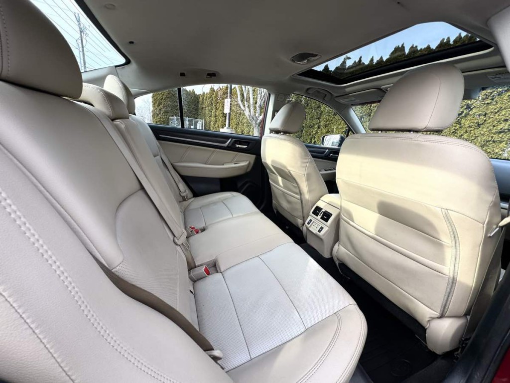 2018 Subaru Legacy Image 14