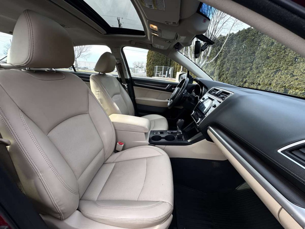 2018 Subaru Legacy Image 18