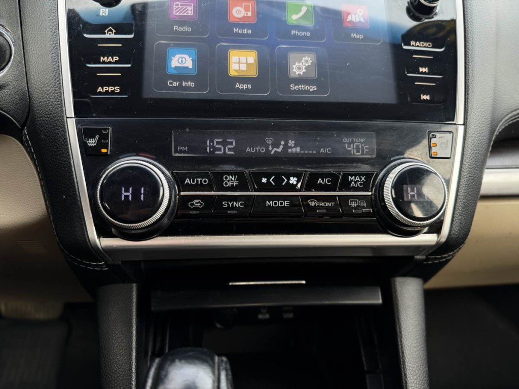 2018 Subaru Legacy Image 26