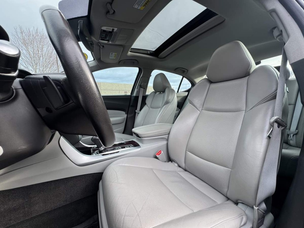 2016 Acura TL Image 11