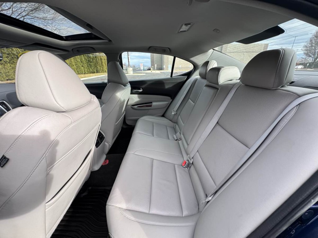 2016 Acura TL Image 14