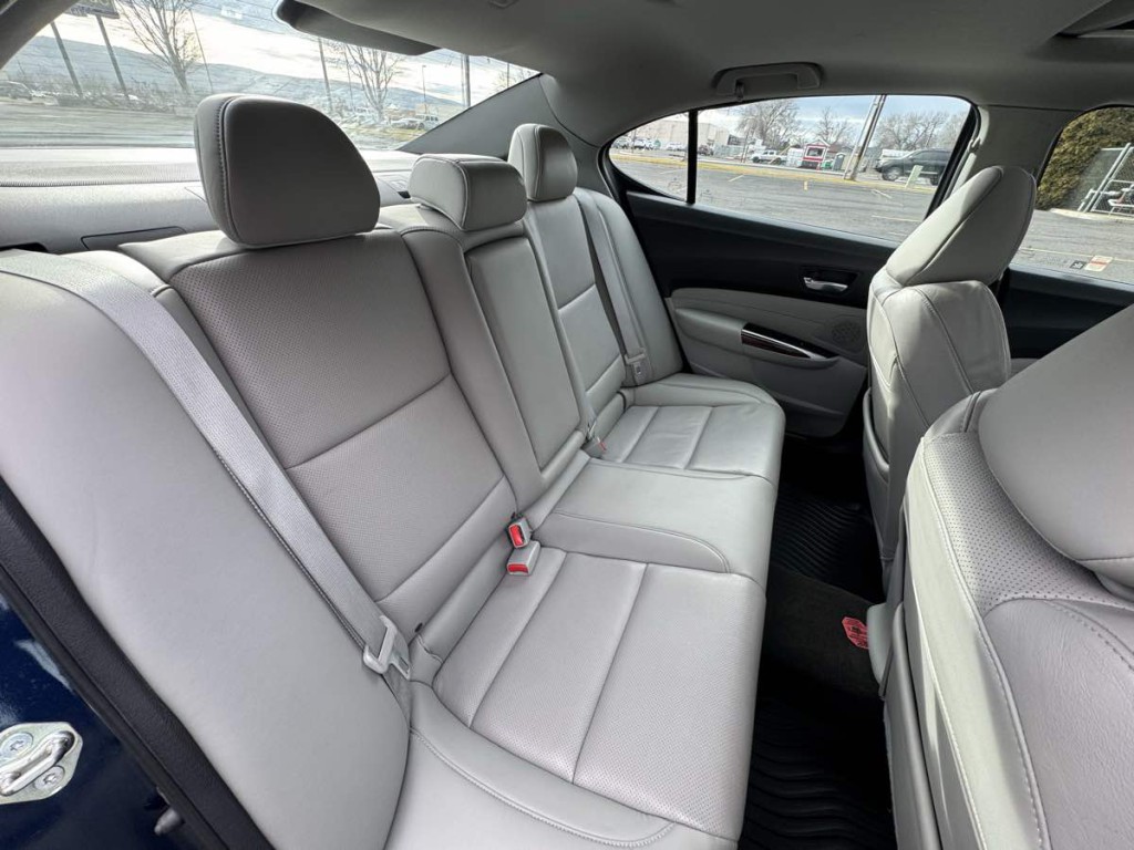 2016 Acura TL Image 16