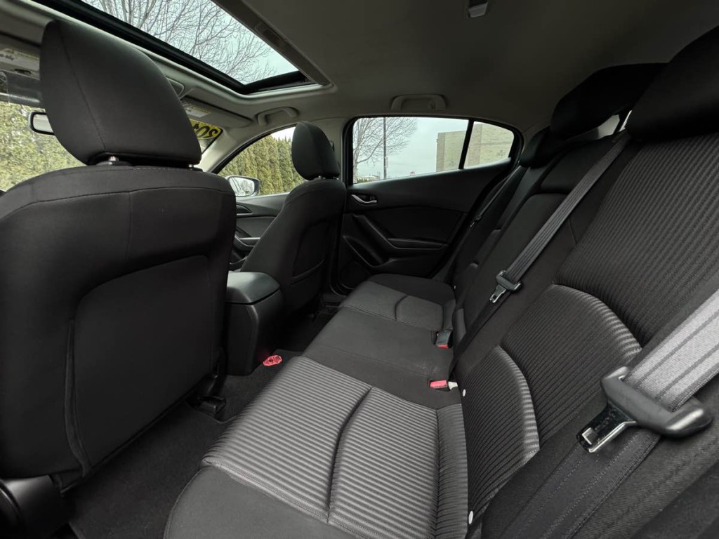 2014 Mazda Mazda3 Image 14