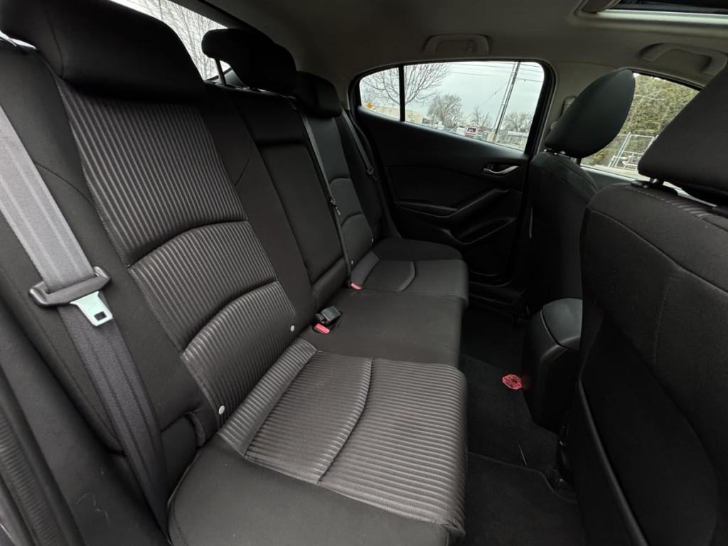 2014 Mazda Mazda3 Image 16