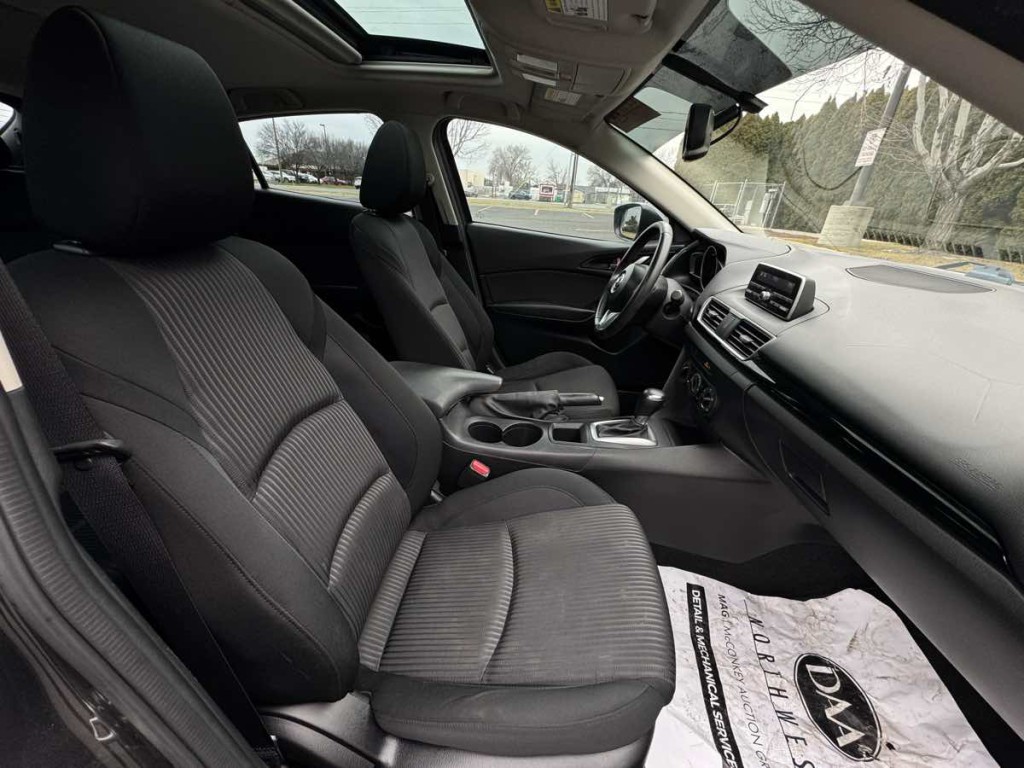 2014 Mazda Mazda3 Image 18