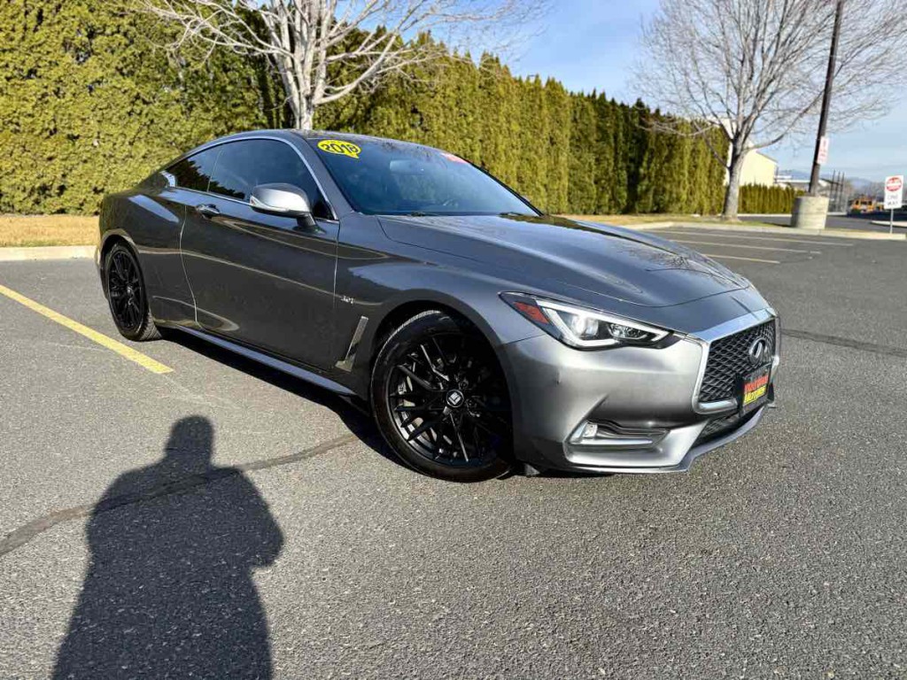 2018 INFINITI Q60 Image 6