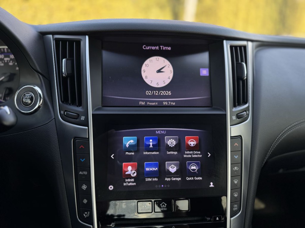 2018 INFINITI Q60 Image 15