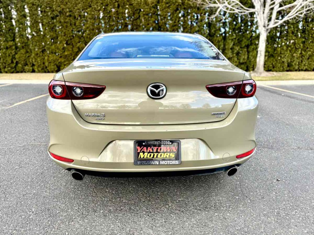 2024 Mazda Mazda3 Image 8