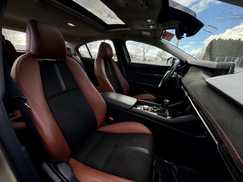 2024 Mazda Mazda3 Image 16