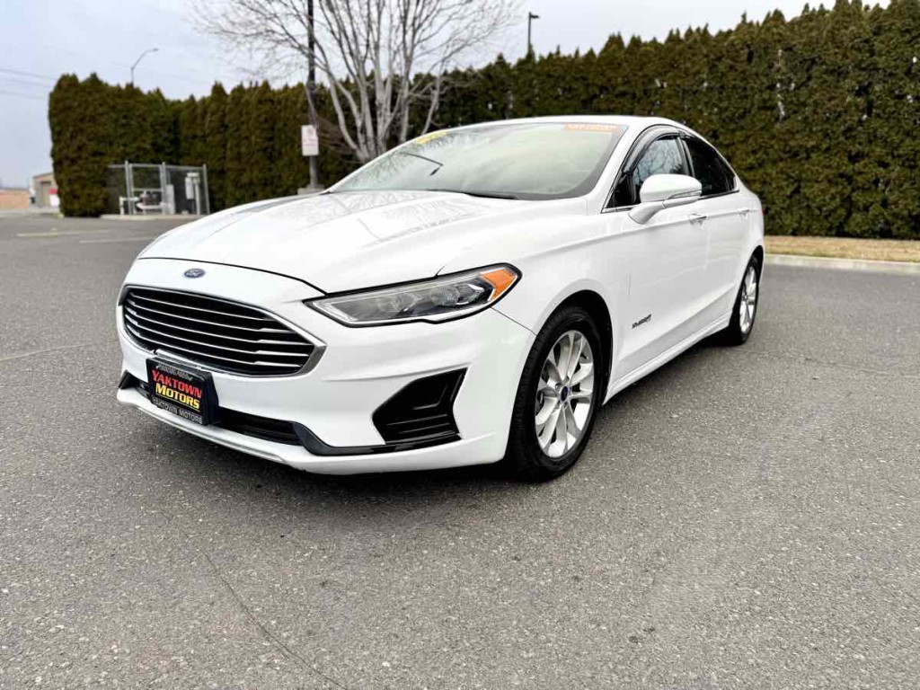 2019 Ford Fusion Image 5