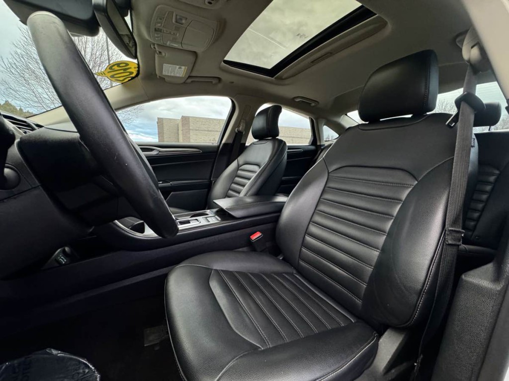 2019 Ford Fusion Image 11