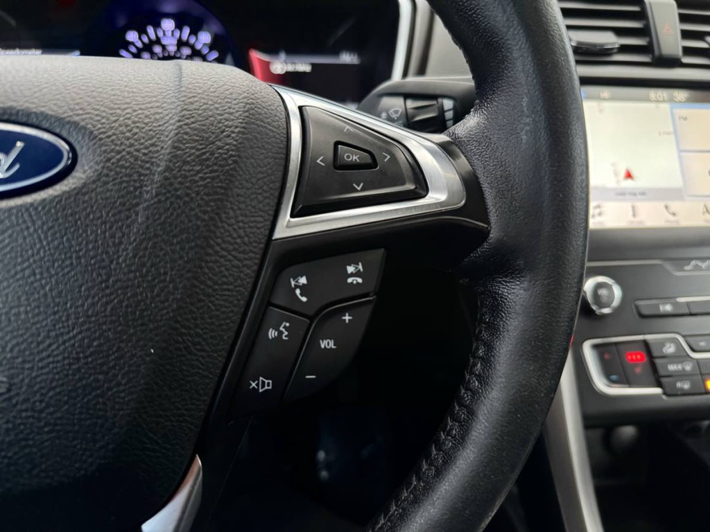 2019 Ford Fusion Image 21