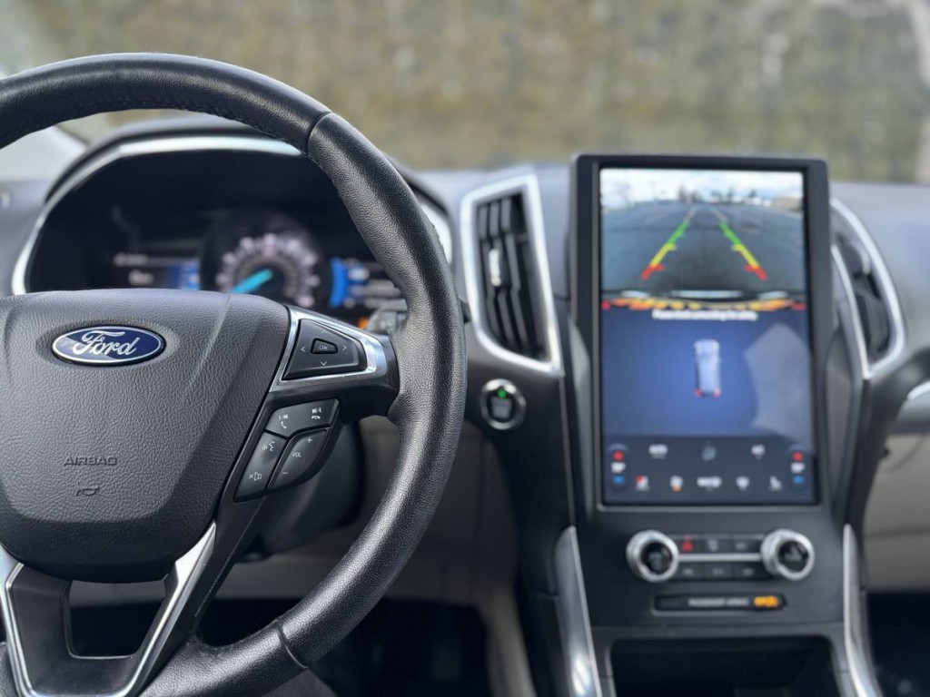 2021 Ford Edge Image 27