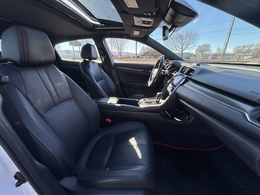 2019 Honda Civic Image 15