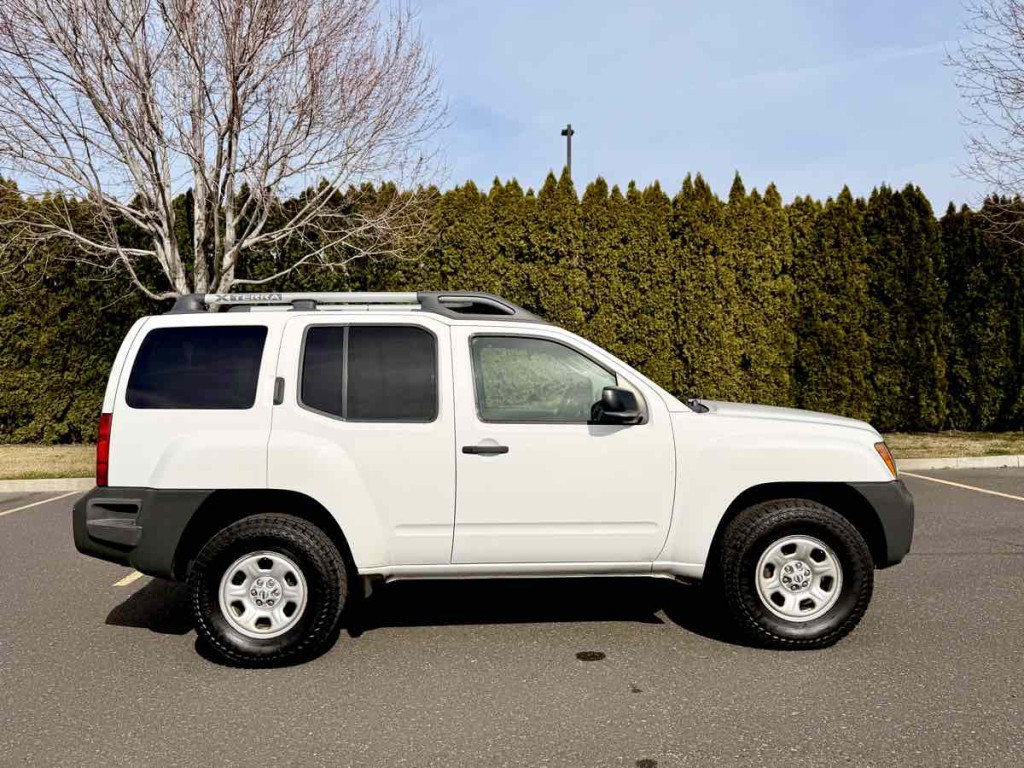 2012 Nissan Xterra Image 11