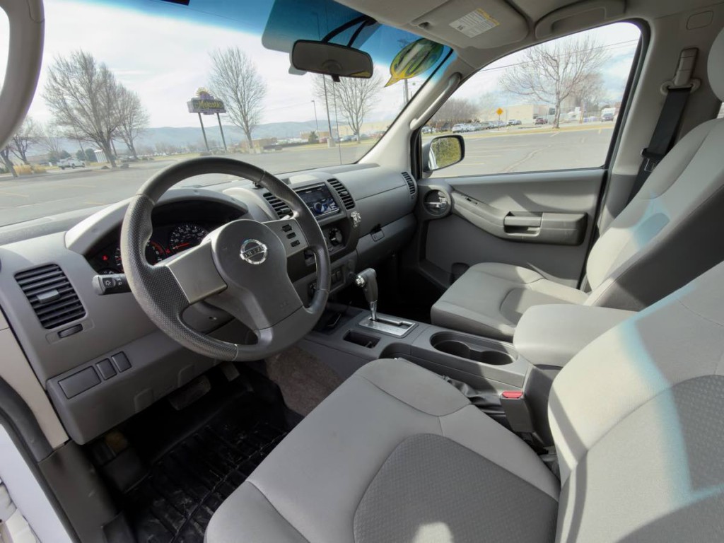 2012 Nissan Xterra Image 13