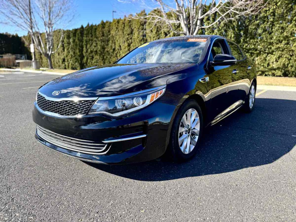 2018 Kia Optima Image 5