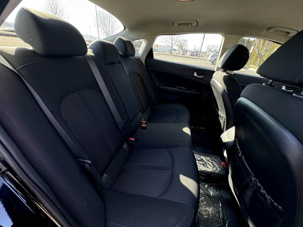 2018 Kia Optima Image 14