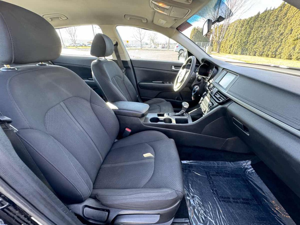 2018 Kia Optima Image 17