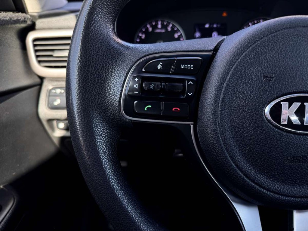 2018 Kia Optima Image 19