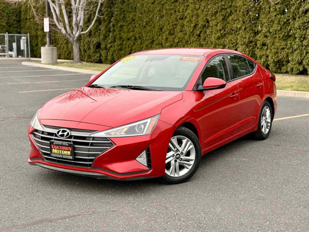 2020 Hyundai Elantra Image 2