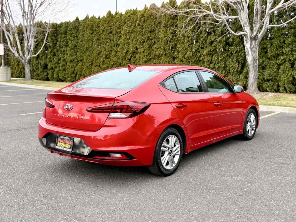2020 Hyundai Elantra Image 7