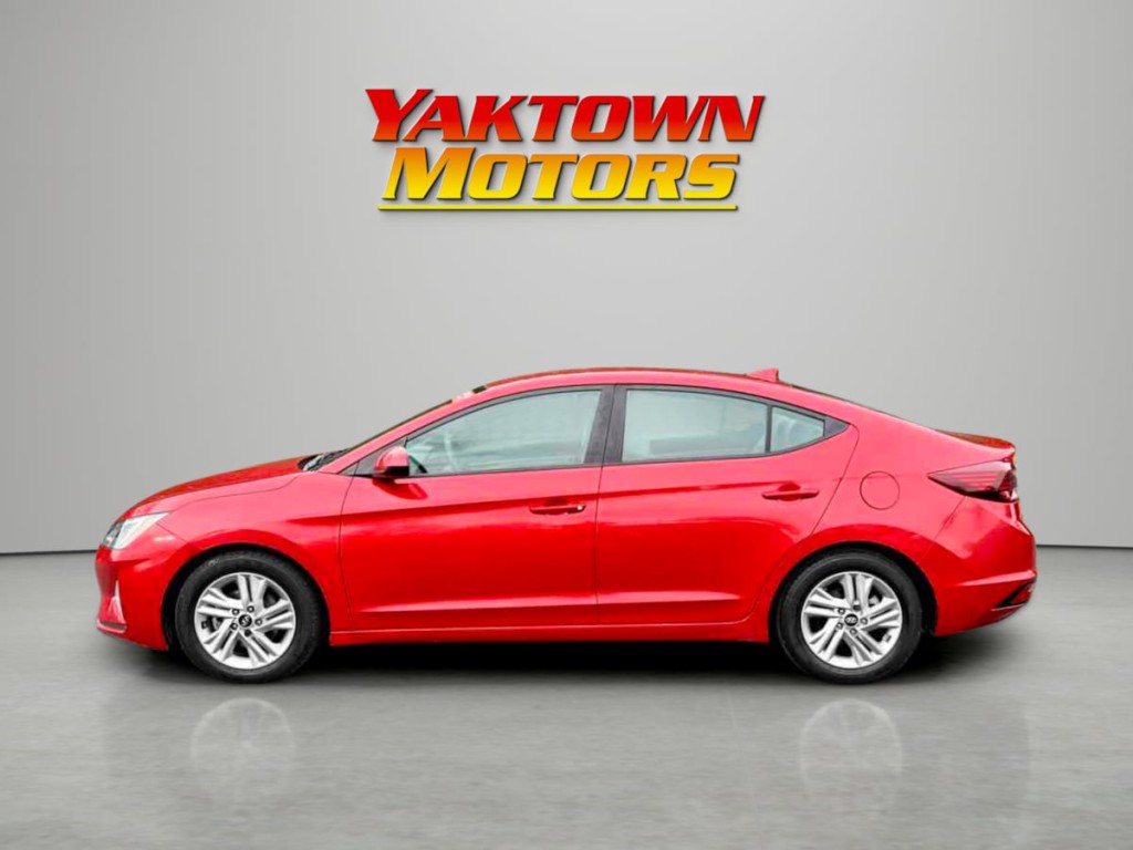 2020 Hyundai Elantra Image 5