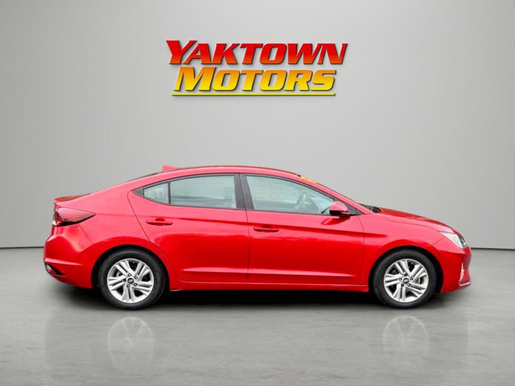 2020 Hyundai Elantra Image 9