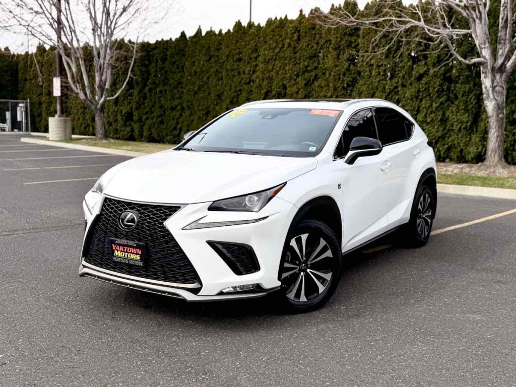 2021 Lexus NX 300 Image 2