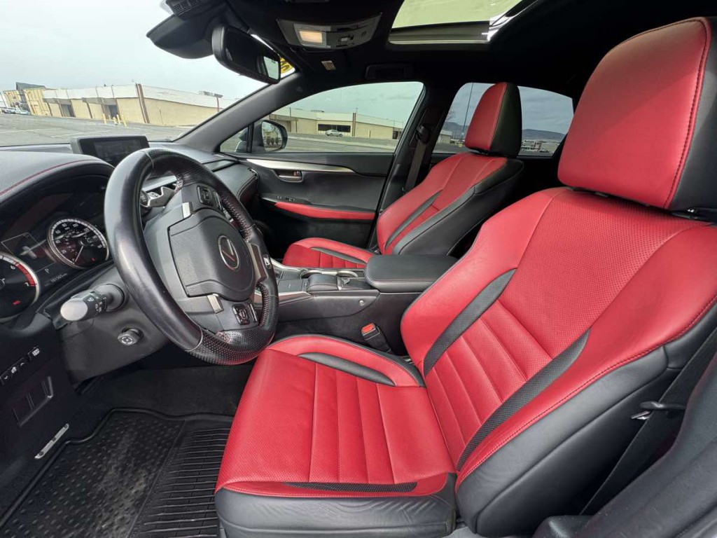 2021 Lexus NX 300 Image 14