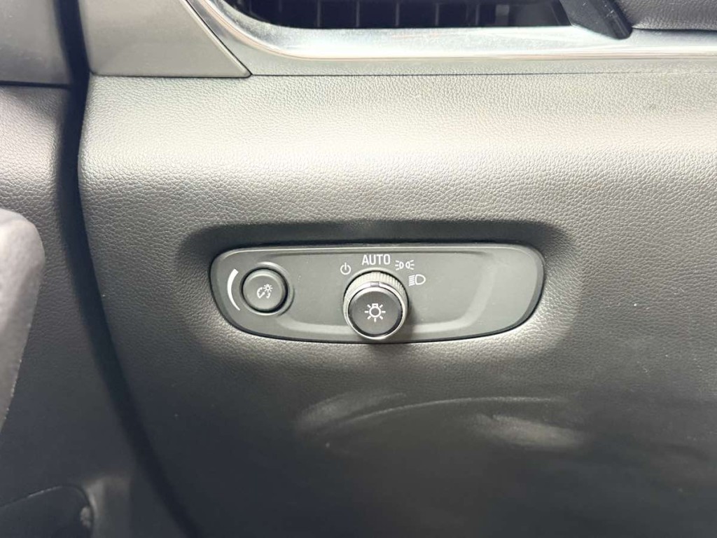 2022 Chevrolet Traverse Image 29