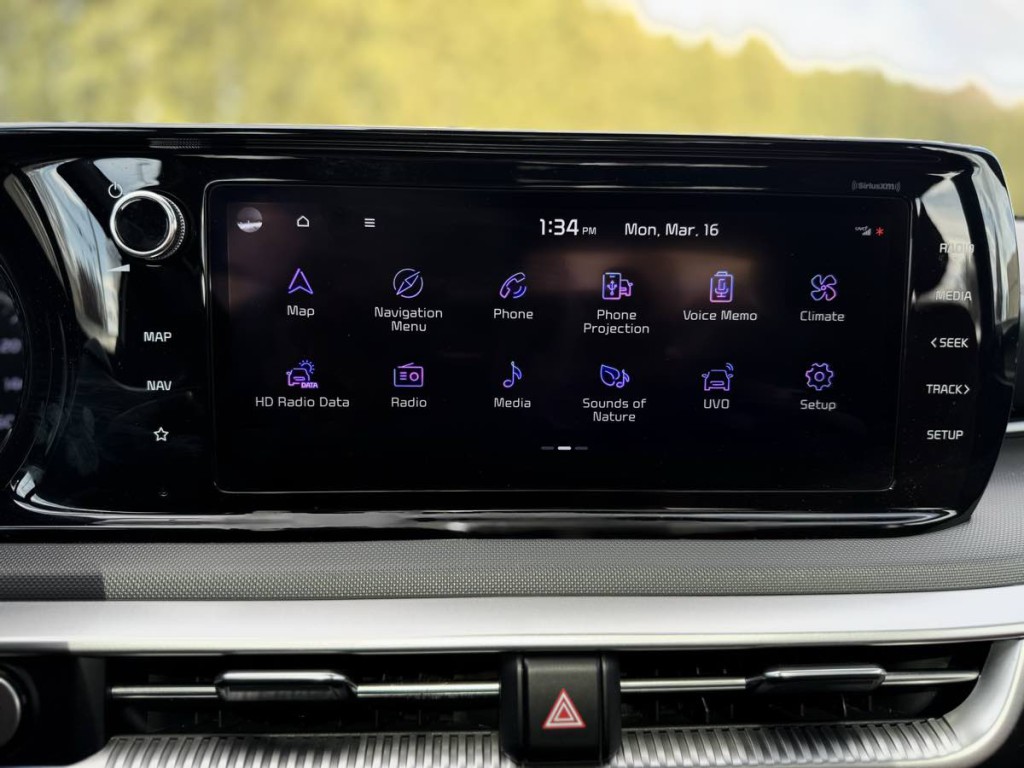 2022 Kia K5 Image 25